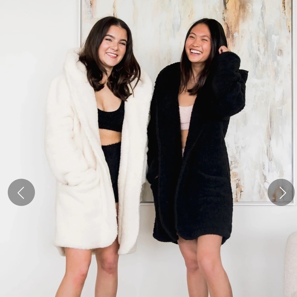 𝅺Malvados Sherpa Robigan in Sand Robe/Cardigan/ Coat